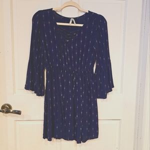 Cute little Mudd dress with flutter sleeves
